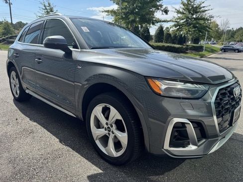 Certified 2023 Audi Q5 2.0T Prestige image 6