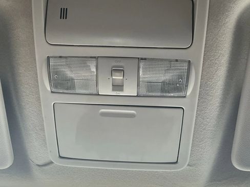 Used 2020 Nissan NV 1500 S image 32