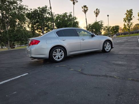 Used 2013 INFINITI G37 Journey w/ Premium Pkg RWD image 16