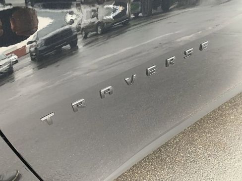 Certified 2023 Chevrolet Traverse RS image 34