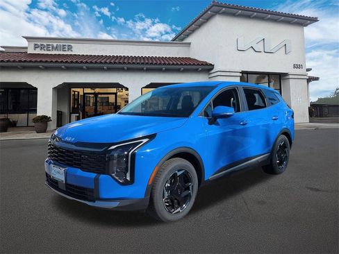 New 2026 Kia Sportage EX image 4