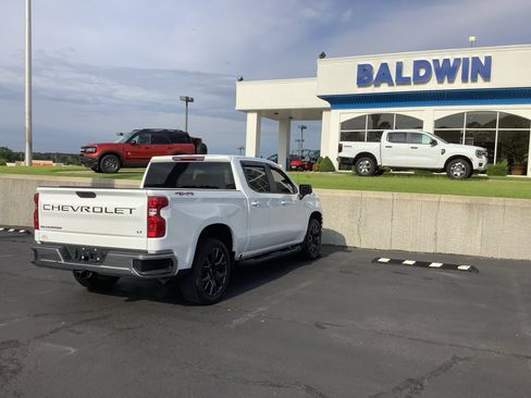 Used 2022 Chevrolet Silverado 1500 LT image 7