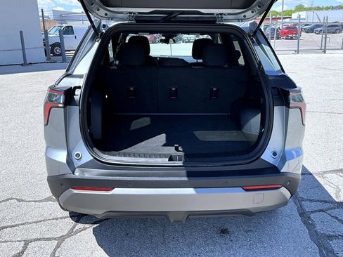 Certified 2025 Chevrolet Equinox LT AWD/4WD image 9