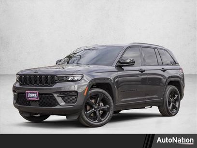 Used 2023 Jeep Grand Cherokee Altitude