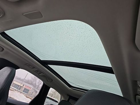 Used 2025 Volvo XC60 B5 Plus w/ Protection Package Premier image 15