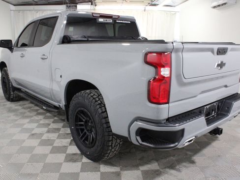 Used 2024 Chevrolet Silverado 1500 RST w/ Convenience Package II AWD/4WD image 30