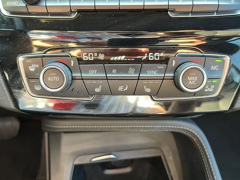 Used 2017 BMW X1 xDrive28i AWD/4WD image 37