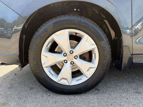 Used 2014 Subaru Forester 2.5i Limited image 14