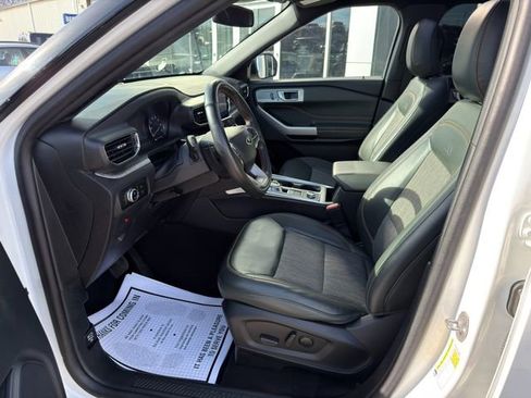 Used 2023 Ford Explorer Timberline w/ Timberline Technology Package image 13