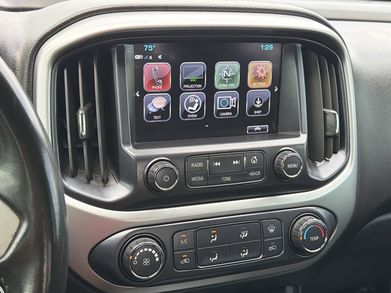Used 2018 Chevrolet Colorado LT RWD image 19
