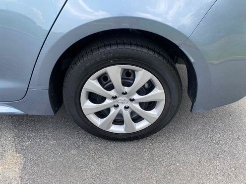 Used 2024 Toyota Corolla LE FWD image 30