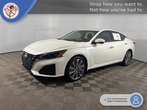 New 2025 Nissan Altima 2.5 SL image 1