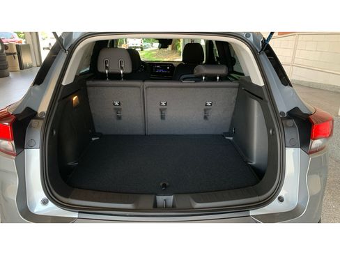 New 2026 Chevrolet TrailBlazer LS w/ LS Convenience Package FWD image 8