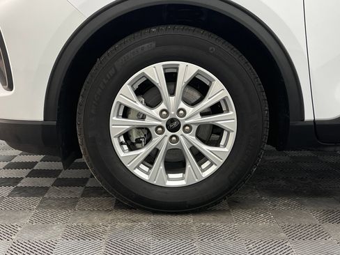 Used 2026 Ford Escape Active FWD image 12