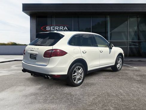 Used 2011 Porsche Cayenne AWD/4WD image 5