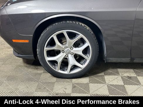 Used 2016 Dodge Challenger SXT Plus image 12