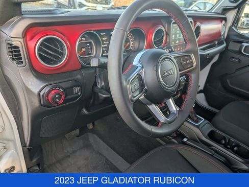 Used 2023 Jeep Gladiator Rubicon image 18