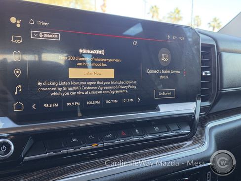 Used 2025 GMC Sierra 1500 SLE w/ Preferred Package image 17