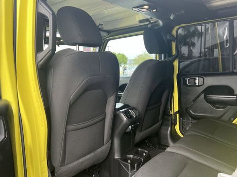 Used 2023 Jeep Wrangler Unlimited Sport image 20