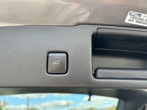 Used 2023 Ford Escape Active image 16
