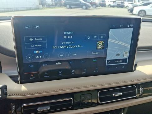 Certified 2023 Lincoln Nautilus AWD w/ Premium Package image 17