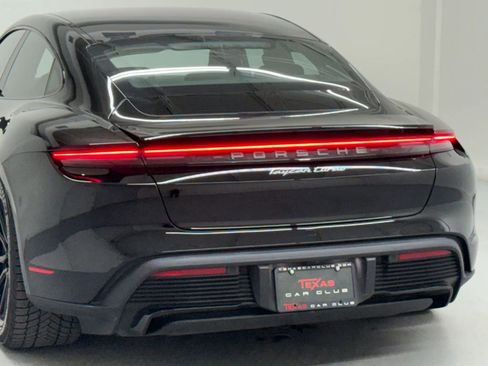 Used 2020 Porsche Taycan Turbo w/ Premium Package image 18