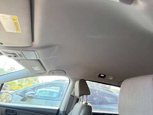 Used 2019 Honda Odyssey EX image 22