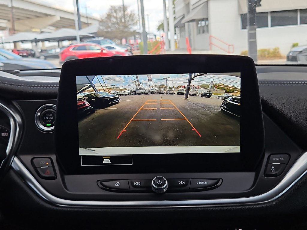 Used 2025 Chevrolet Blazer LT FWD image 17