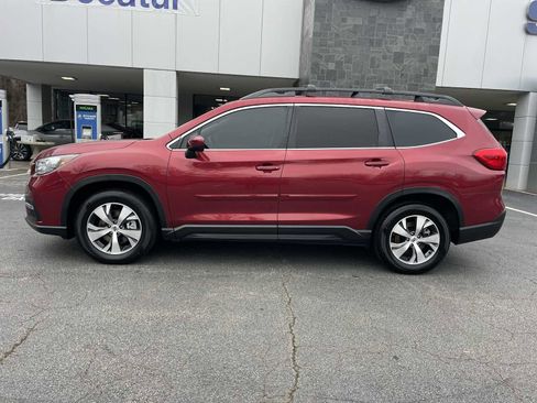 Used 2022 Subaru Ascent Premium w/ Convenience Package image 2