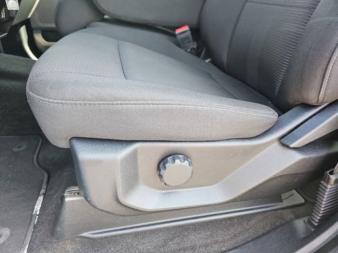 Used 2019 Ford F150 XL w/ Equipment Group 101A Mid AWD/4WD image 16