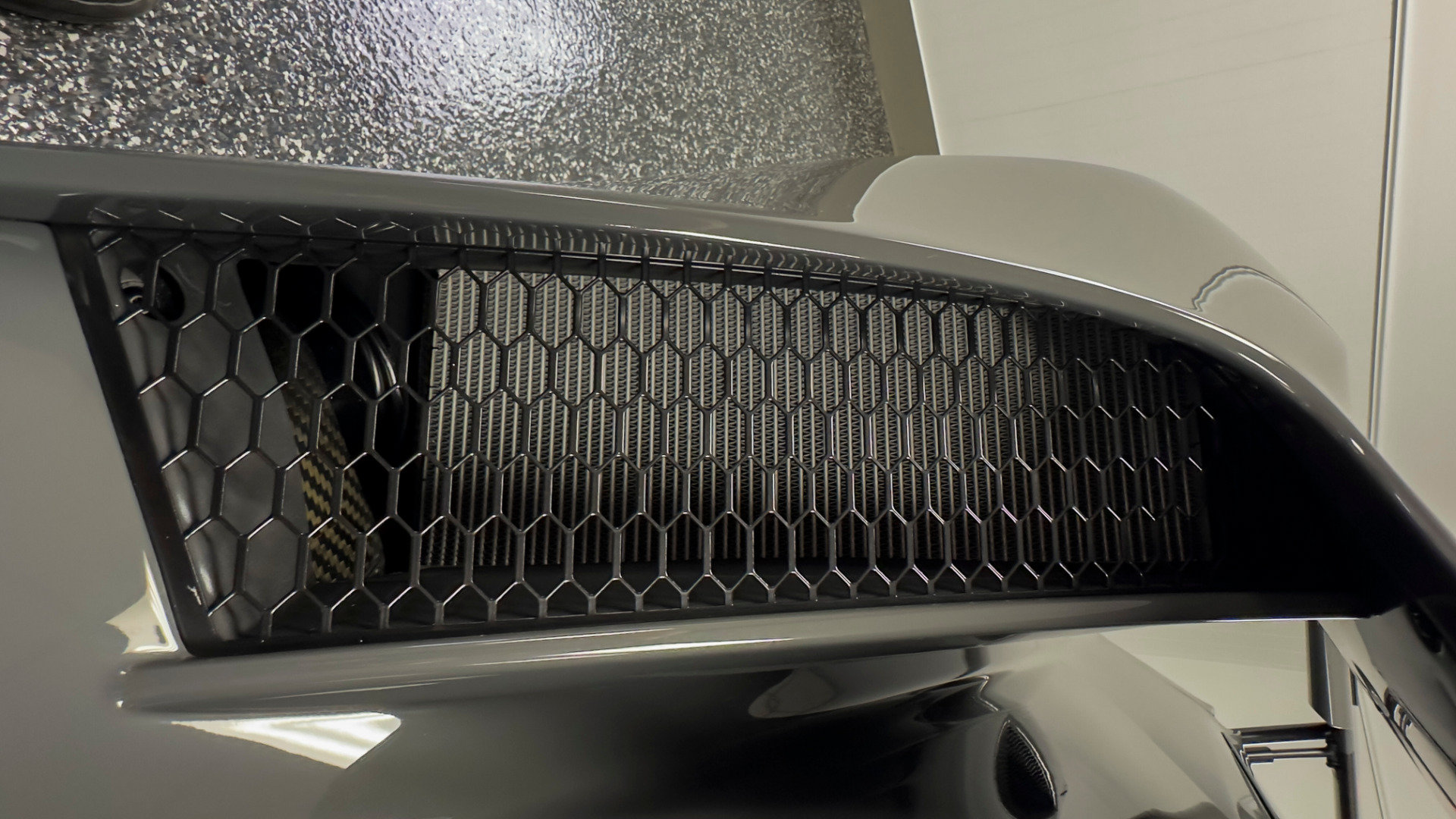 Used 2020 Ford GT Carbon Series RWD image 59