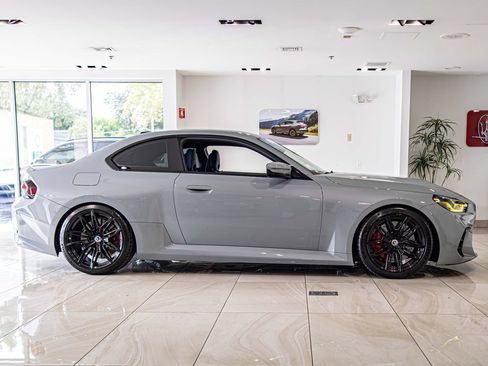 Used 2023 BMW M2 w/ Lighting Package RWD image 9