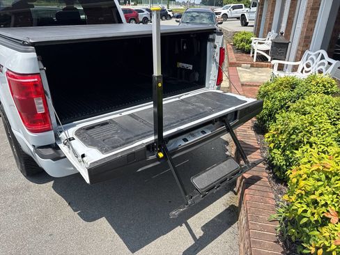 Used 2022 Ford F150 XLT w/ Equipment Group 302A High image 51