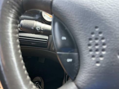 Used 2004 Ford Mustang GT RWD image 23