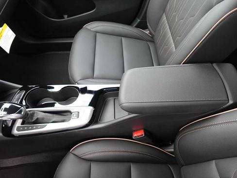 New 2025 Buick Envista Avenir image 24