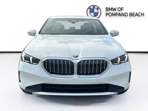 New 2026 BMW 530i 530i w/ Premium Package image 2