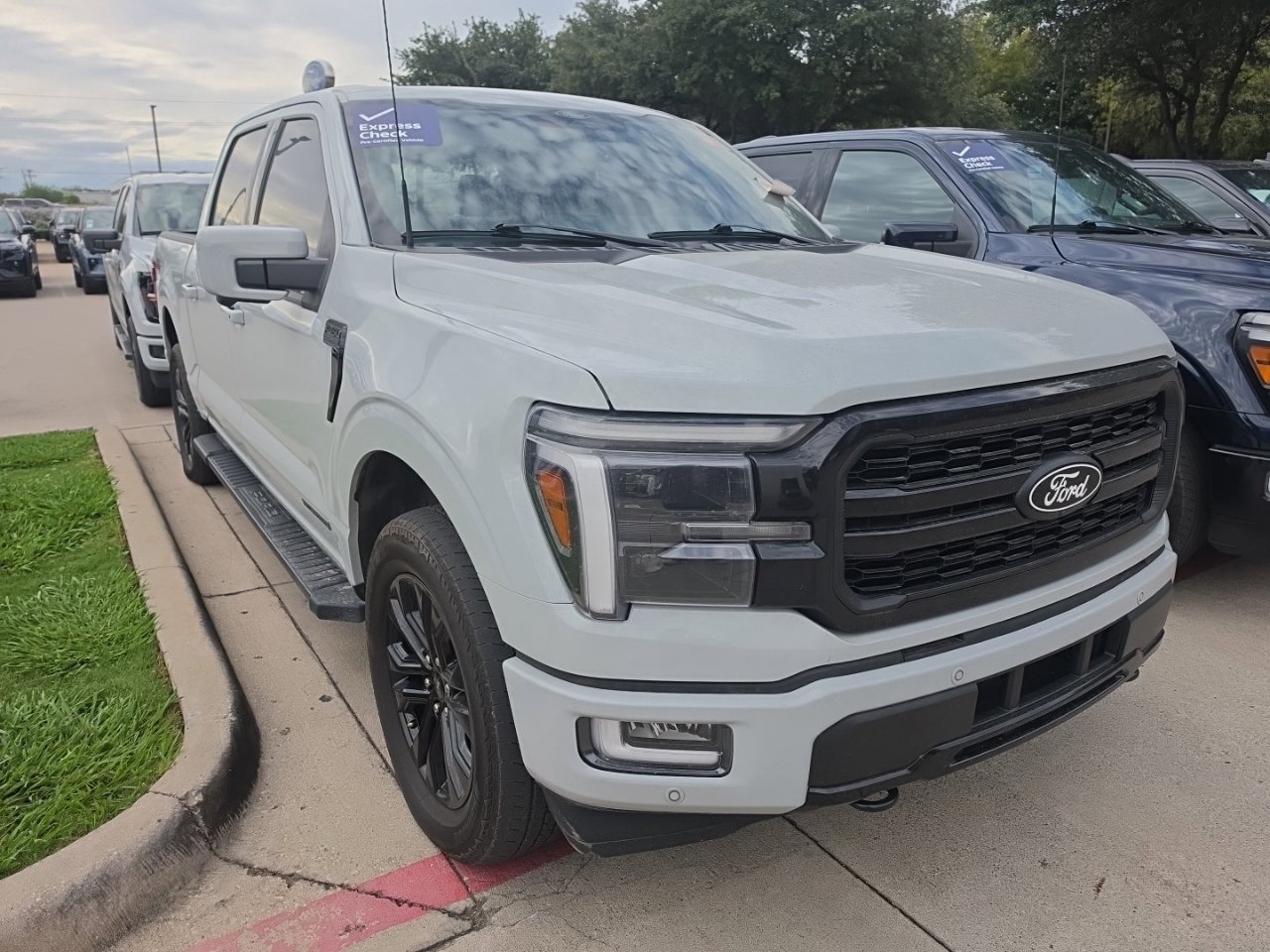 Used 2024 Ford F150 Lariat w/ Equipment Group 502A High AWD/4WD image 2