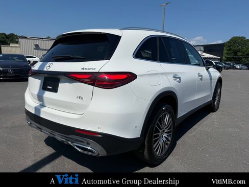 Certified 2024 Mercedes-Benz GLC 300 4MATIC image 8