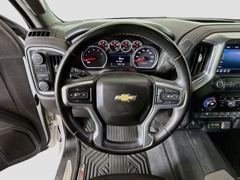 Used 2023 Chevrolet Silverado 2500 LT AWD/4WD image 11