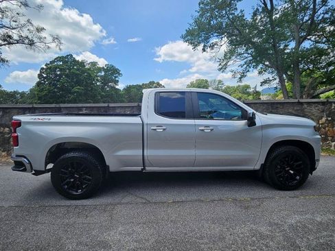 Used 2020 Chevrolet Silverado 1500 LT w/ Trailering Package AWD/4WD image 8