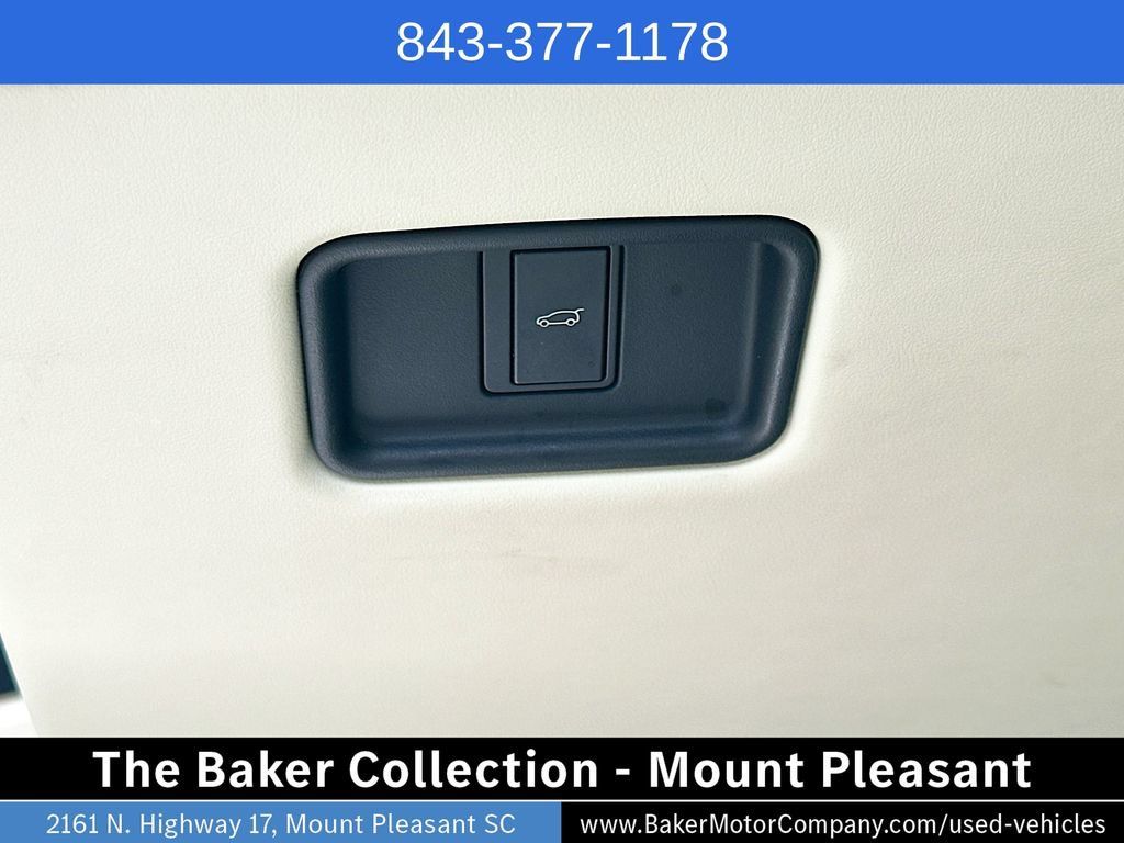 Used 2023 Land Rover Range Rover SE AWD/4WD image 10