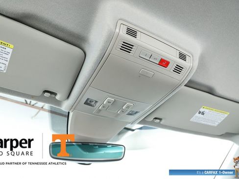 Used 2023 Volkswagen Tiguan SE image 26