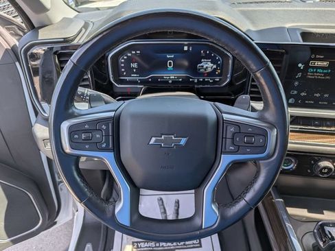 Used 2023 Chevrolet Silverado 1500 LT Trail Boss w/ Protection Package AWD/4WD image 9