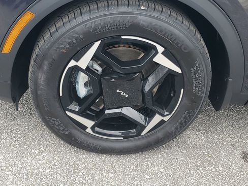 New 2026 Kia Sportage EX image 30