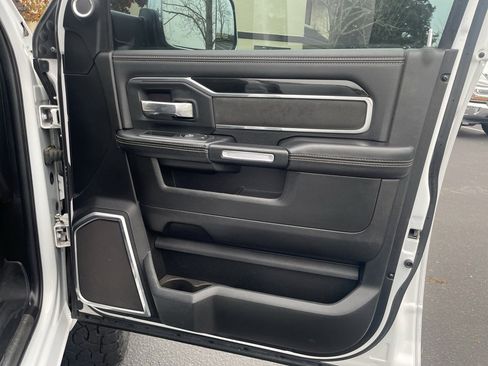 Used 2019 RAM 3500 Laramie image 61