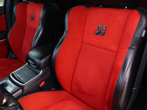 Used 2021 Dodge Charger Scat Pack image 14