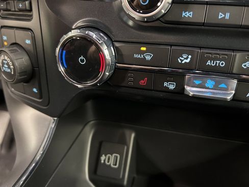 New 2026 Ford F150 XLT w/ Equipment Group 302A MID image 14