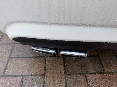 Used 2012 Mercedes-Benz S 63 AMG image 32