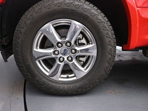 Used 2019 Ford F150 Lariat w/ Equipment Group 502A Luxury AWD/4WD image 14