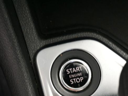 Used 2024 Nissan Sentra SV FWD image 29